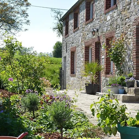 Heritage Holiday In Assesse On Hilltop Ferienhaus Maillen