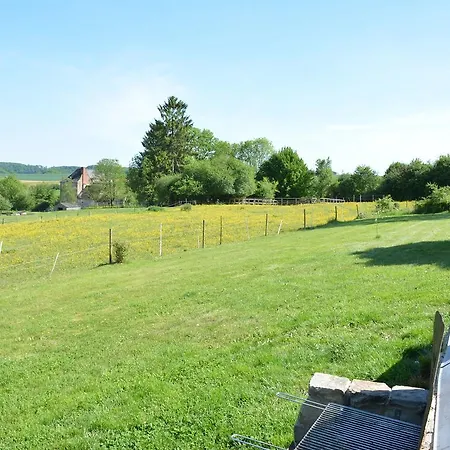 Heritage Holiday In Assesse On Hilltop * Maillen